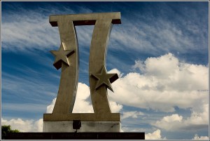 Photo © Joe Plocki | Flickr With "twins" rather than an animal as the sign's ruling symbol, Flickr search results for "Gemini" get a bit artsy...