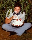 Johnny Cash (eating cake)